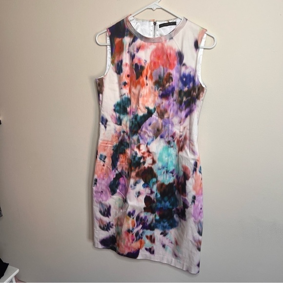 Elie Tahari Watercolor Bodycon Lined Mini Dress Size 6 - Picture 9 of 16